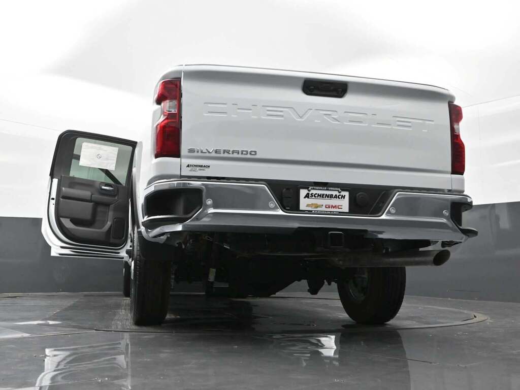 2024 Chevrolet Silverado 2500HD 2WD Crew Cab Long Bed Work Truck