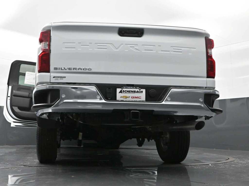 2024 Chevrolet Silverado 2500HD 2WD Crew Cab Long Bed Work Truck