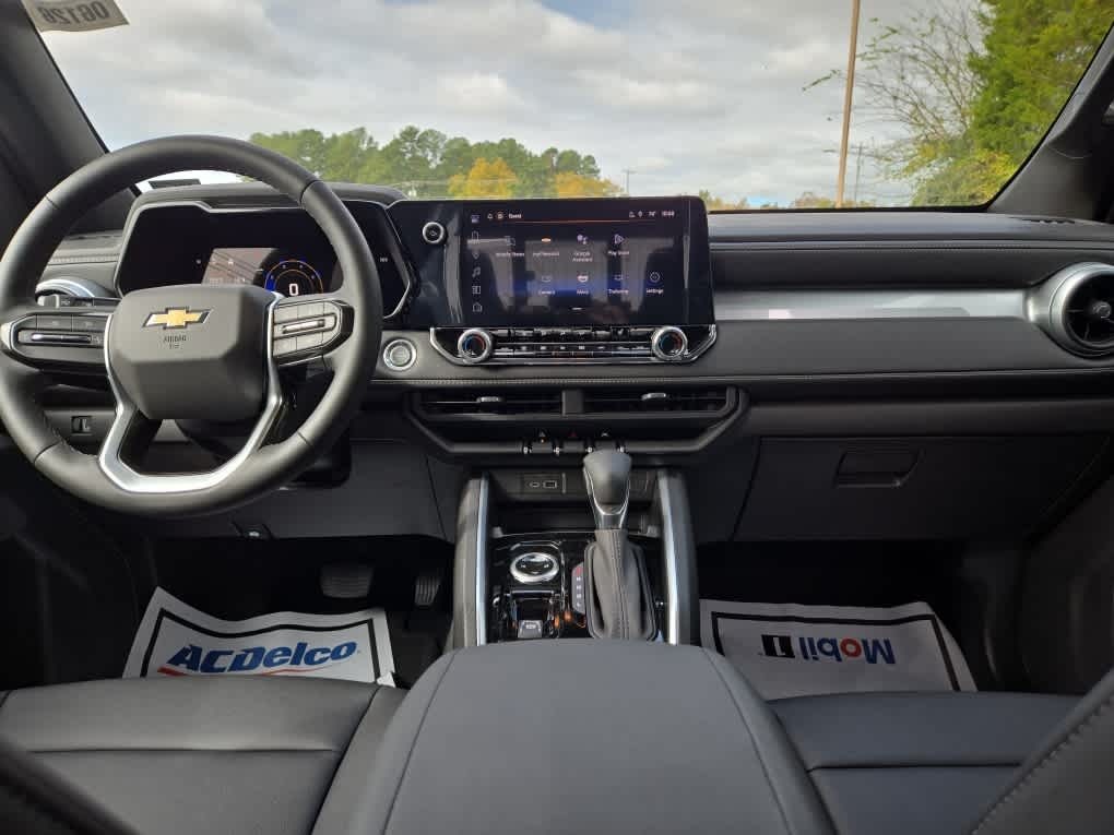 2025 Chevrolet Colorado 4WD LT
