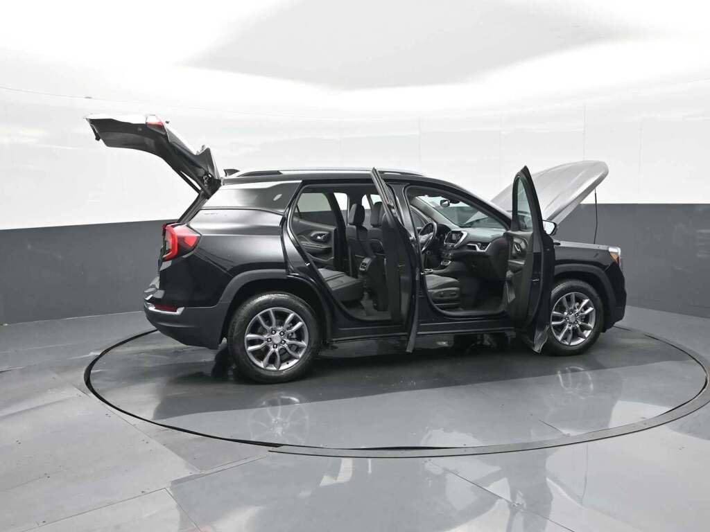 2024 GMC Terrain AWD SLT