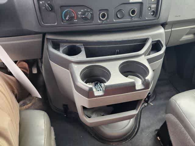 2018 Ford E-350 Cutaway 