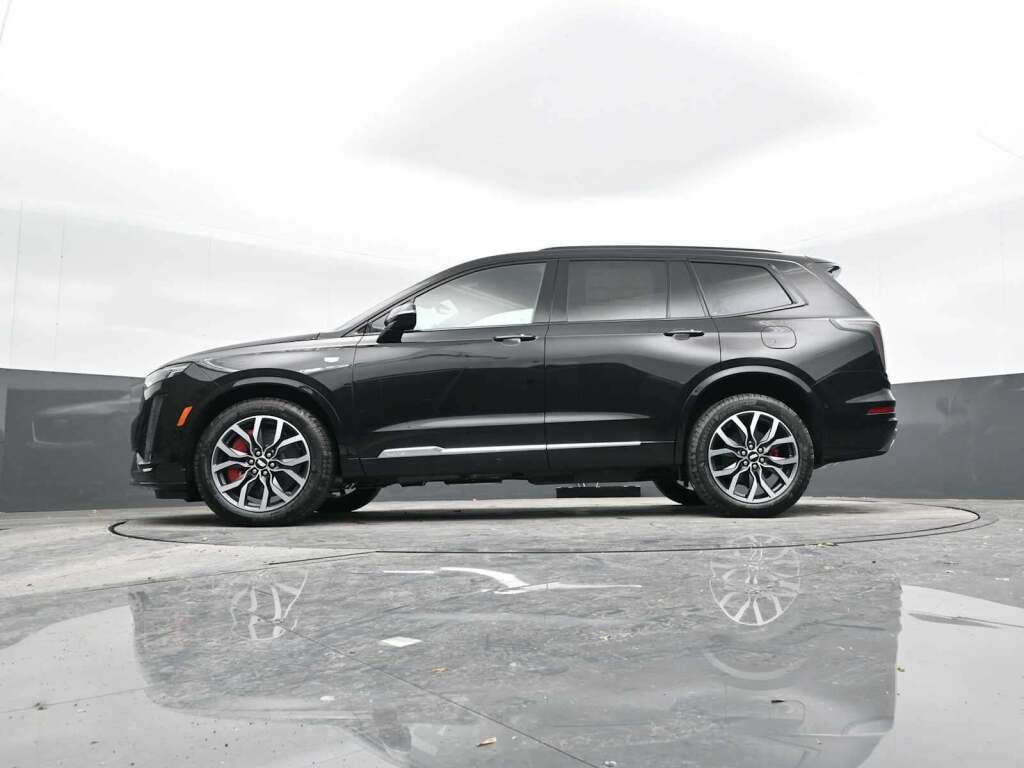 2025 Cadillac XT6 AWD Sport
