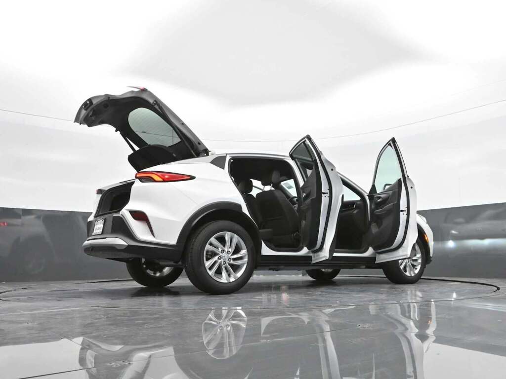 2025 Buick Envista Preferred FWD