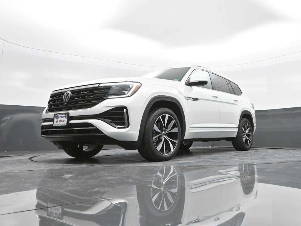 2025 Volkswagen Atlas 2.0T SEL Premium R-Line