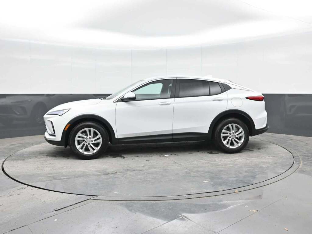 2025 Buick Envista Preferred FWD