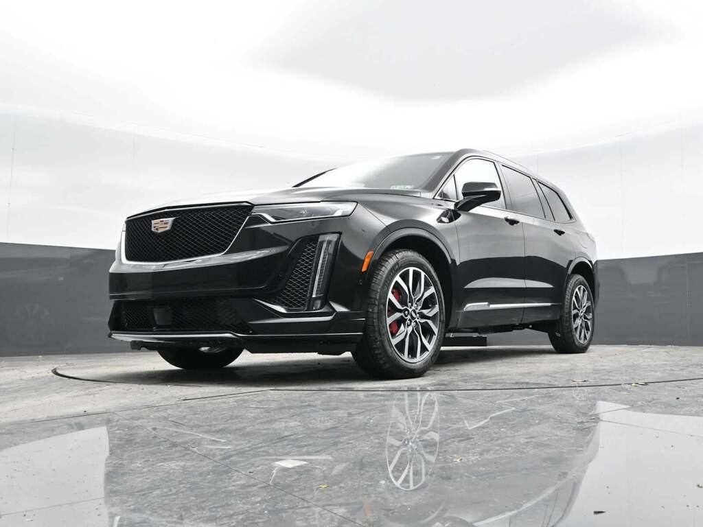 2025 Cadillac XT6 AWD Sport
