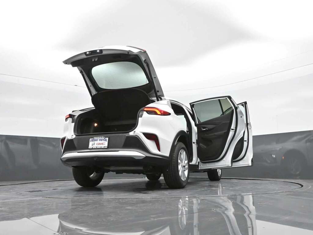 2025 Buick Envista Preferred FWD