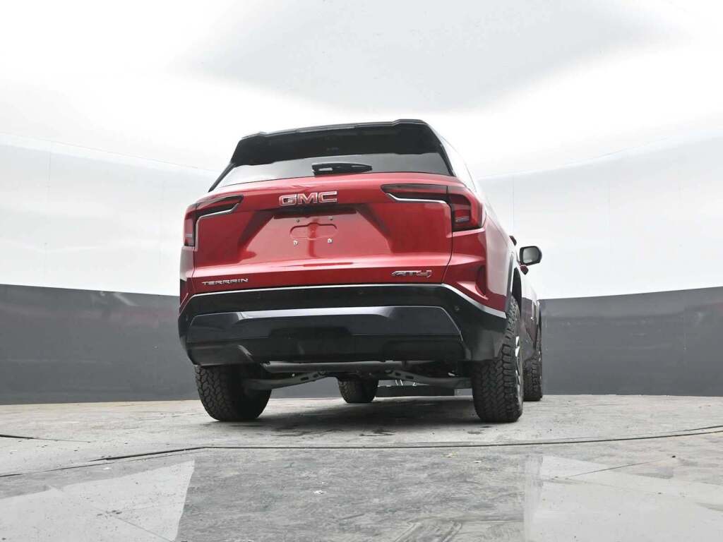 2026 GMC Terrain AWD AT4