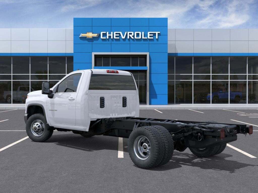 2025 Chevrolet Silverado 3500HD Chassis Work Truck
