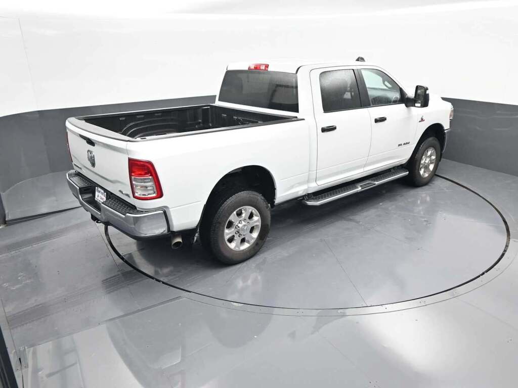 2024 Ram 2500 Big Horn Crew Cab 4x4 6'4" Box
