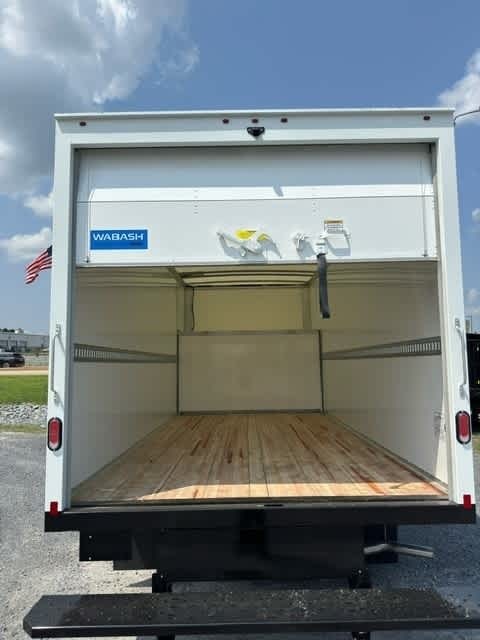 2024 GMC Savana Cutaway 4500 Van