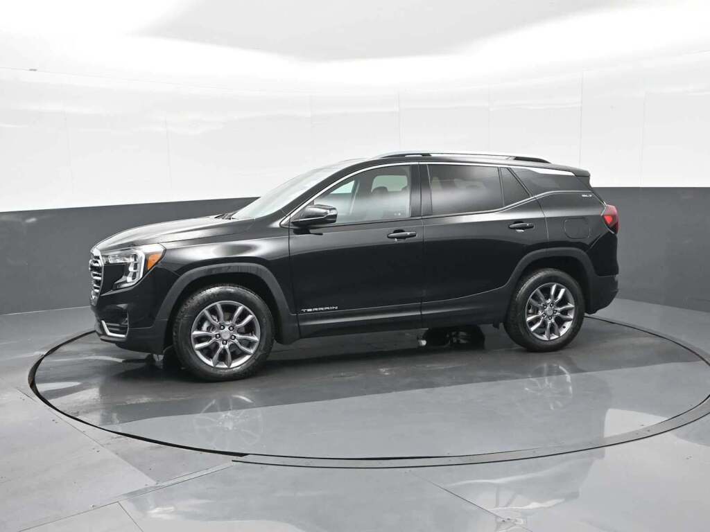2024 GMC Terrain AWD SLT