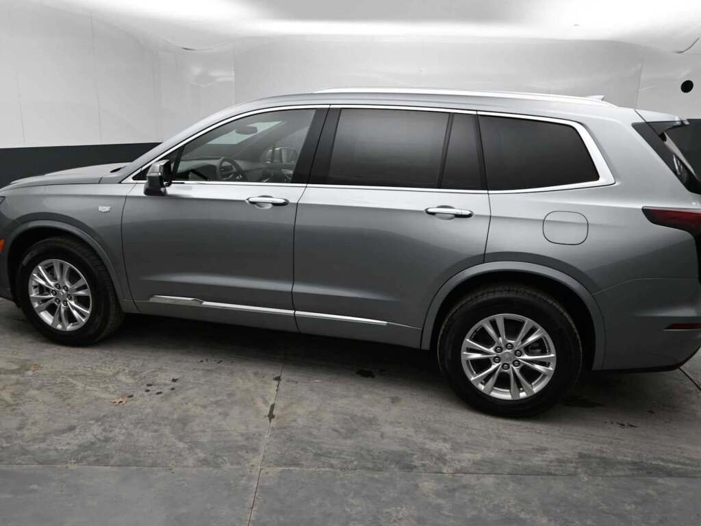 2025 Cadillac XT6 AWD Luxury