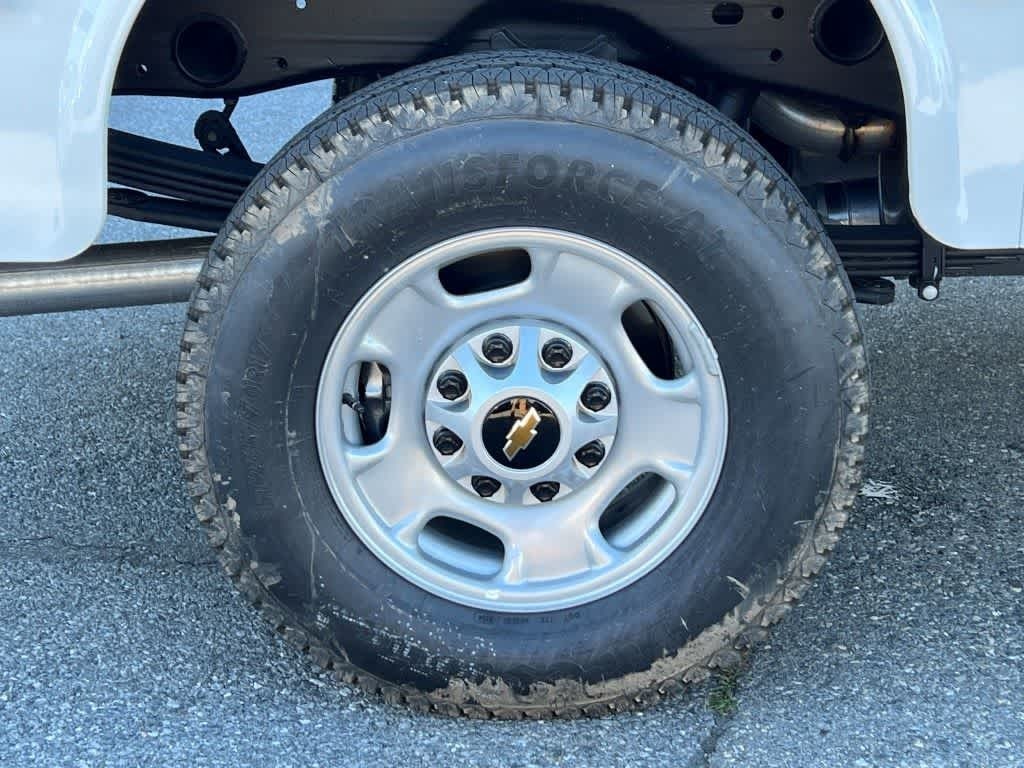 2024 Chevrolet Silverado 2500HD 4WD Crew Cab Long Bed Work Truck