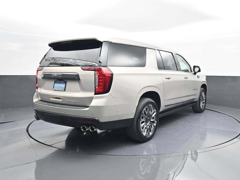 2023 GMC Yukon XL 4WD Denali Ultimate