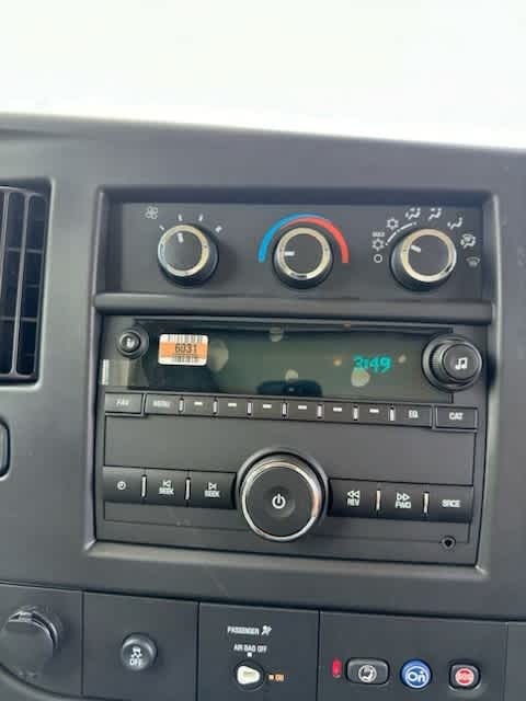 2024 GMC Savana Cutaway 4500 Van