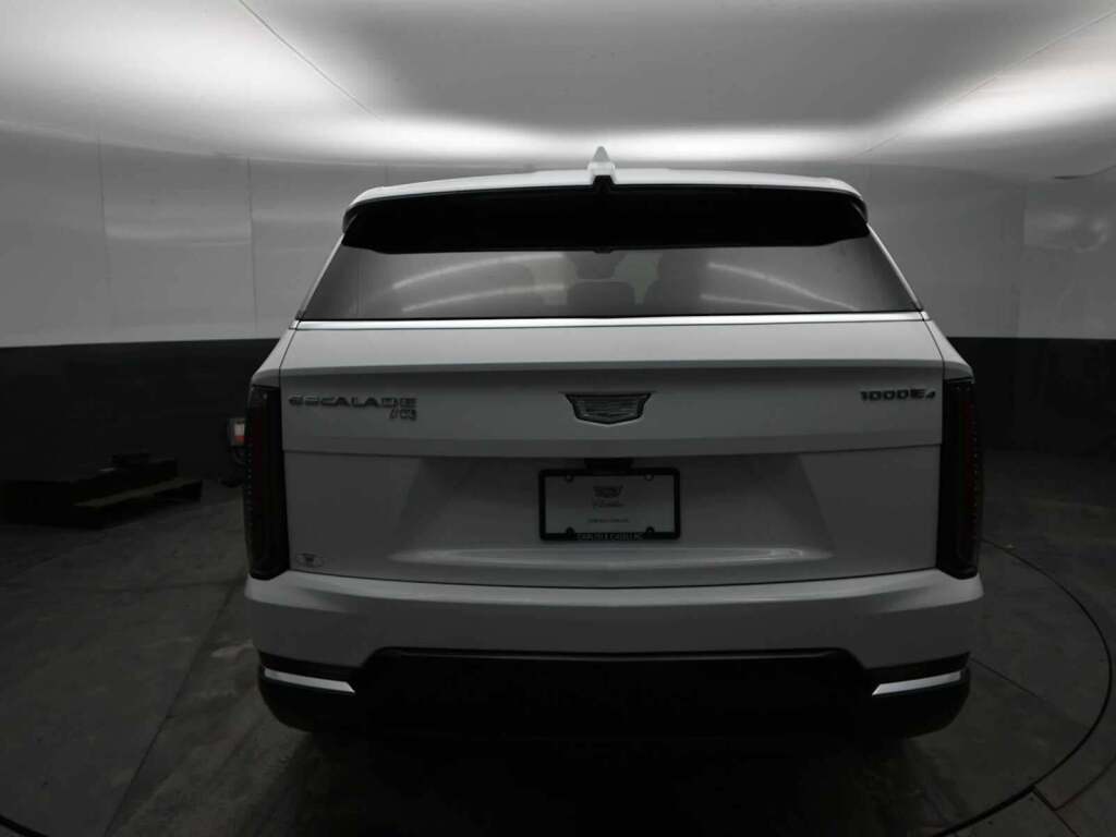 2025 Cadillac Escalade IQ Luxury 2 AWD