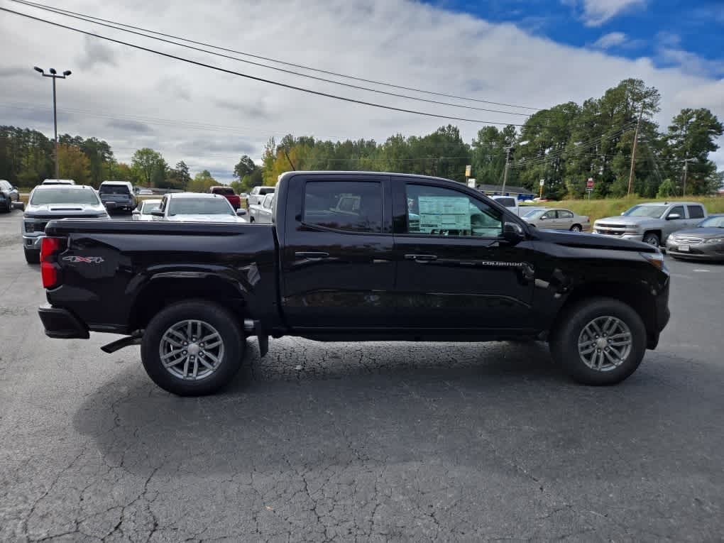 2025 Chevrolet Colorado 4WD LT