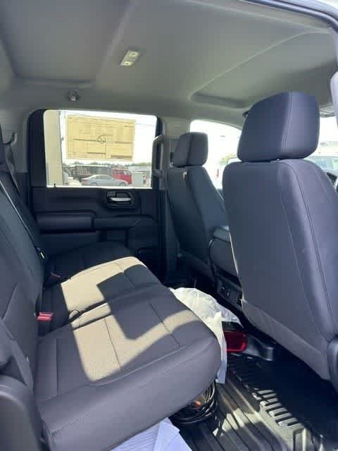 2024 Chevrolet Silverado 3500HD 4WD Crew Cab Long Bed Work Truck