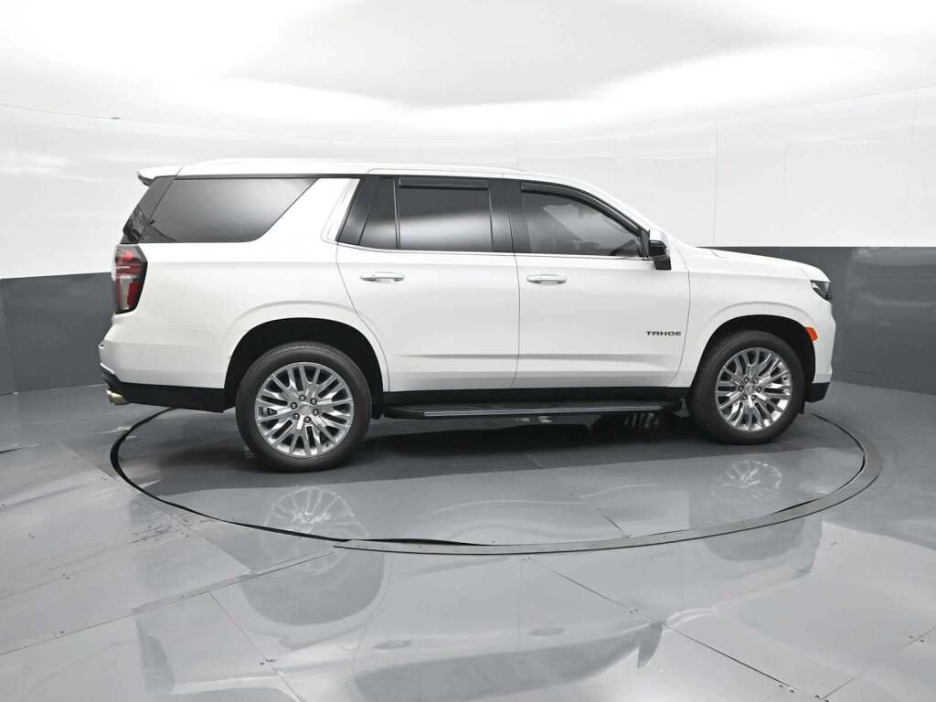 2023 Chevrolet Tahoe 4WD Premier