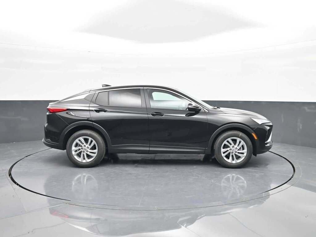 2025 Buick Envista Preferred FWD