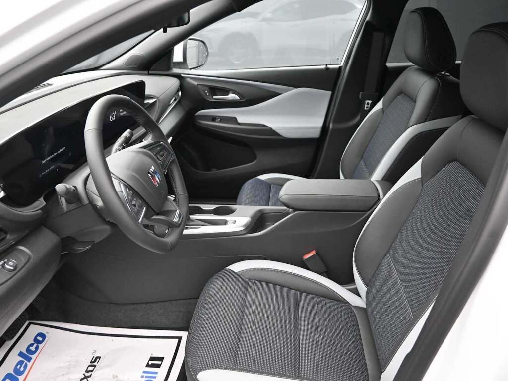 2025 Buick Envista Preferred FWD