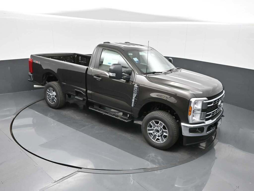 2025 Ford F-350 XLT
