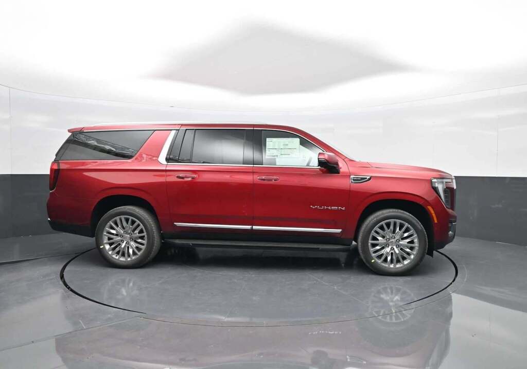 2025 GMC Yukon XL 4WD Elevation