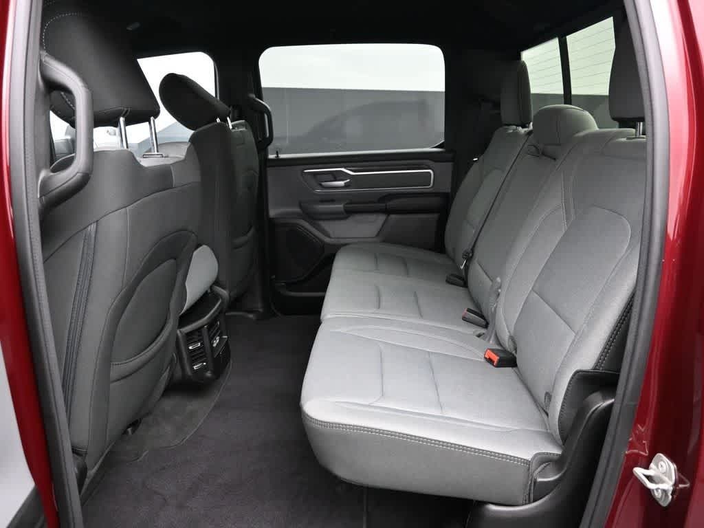 2023 Ram 1500 Big Horn Crew Cab 4x4 5'7" Box