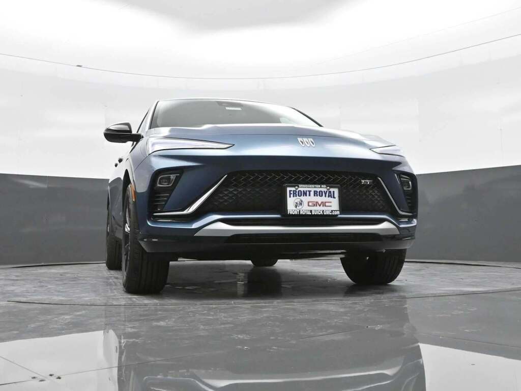 2026 Buick Envista Sport Touring FWD