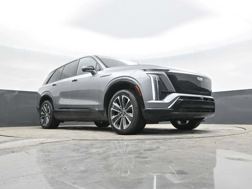 2026 Cadillac VISTIQ Sport