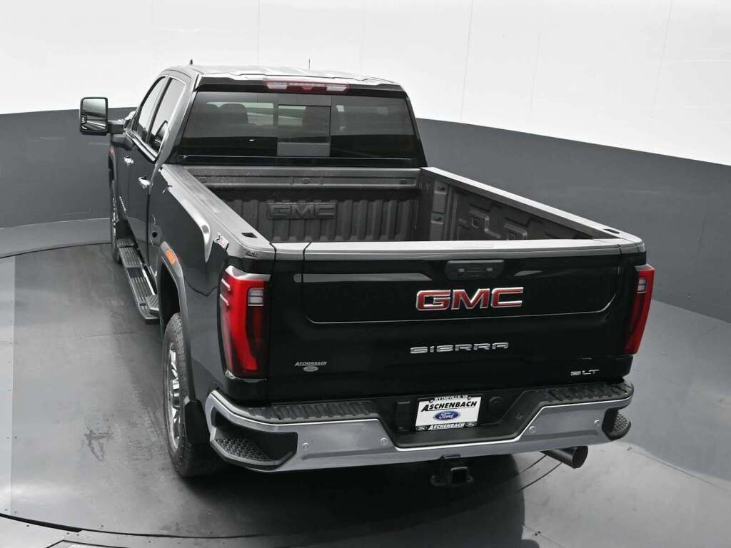 2025 GMC Sierra 2500HD SLT