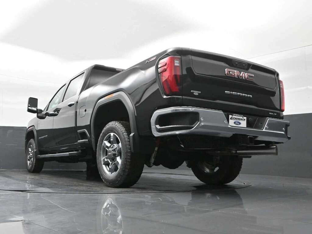 2025 GMC Sierra 2500HD SLT