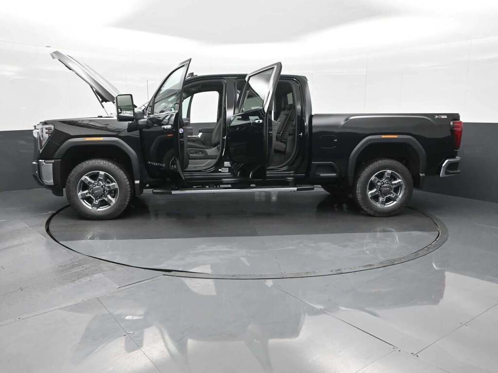 2025 GMC Sierra 2500HD SLT