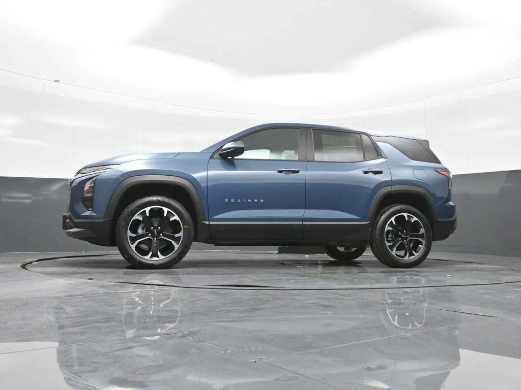 2026 Chevrolet Equinox AWD LT