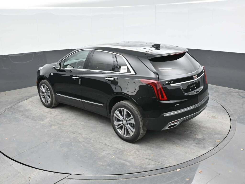 2025 Cadillac XT5 AWD Premium Luxury