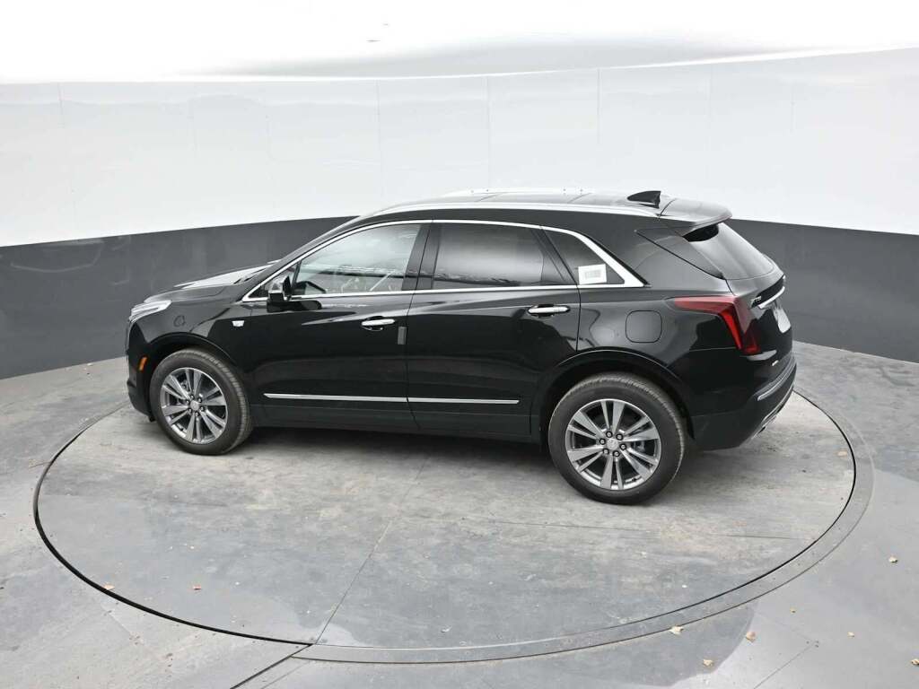 2025 Cadillac XT5 AWD Premium Luxury