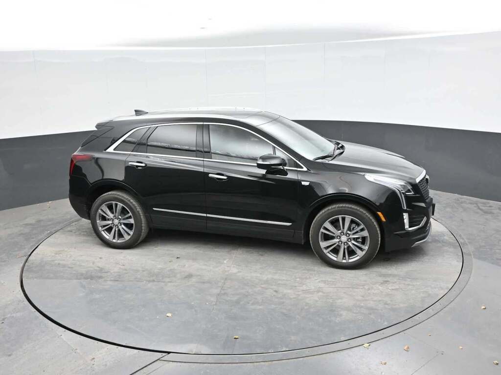 2025 Cadillac XT5 AWD Premium Luxury