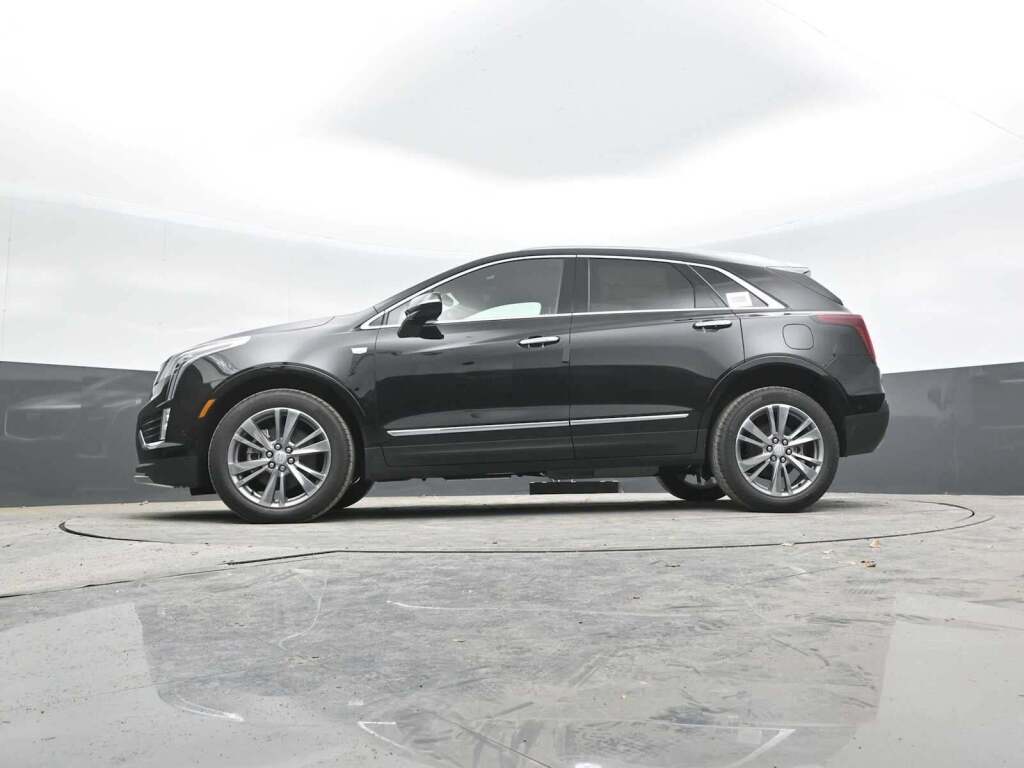 2025 Cadillac XT5 AWD Premium Luxury