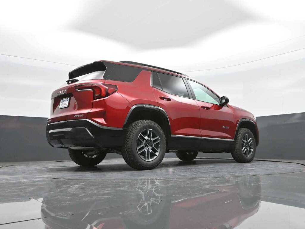2026 GMC Terrain AWD AT4