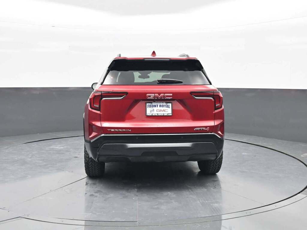 2026 GMC Terrain AWD AT4
