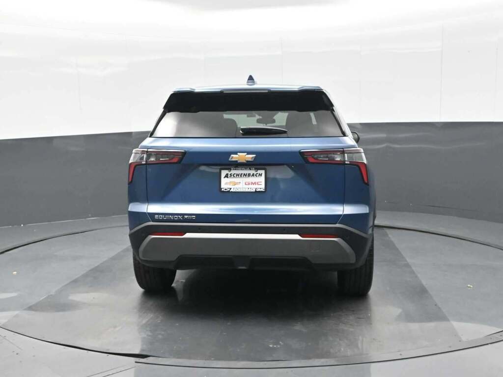 2026 Chevrolet Equinox AWD LT