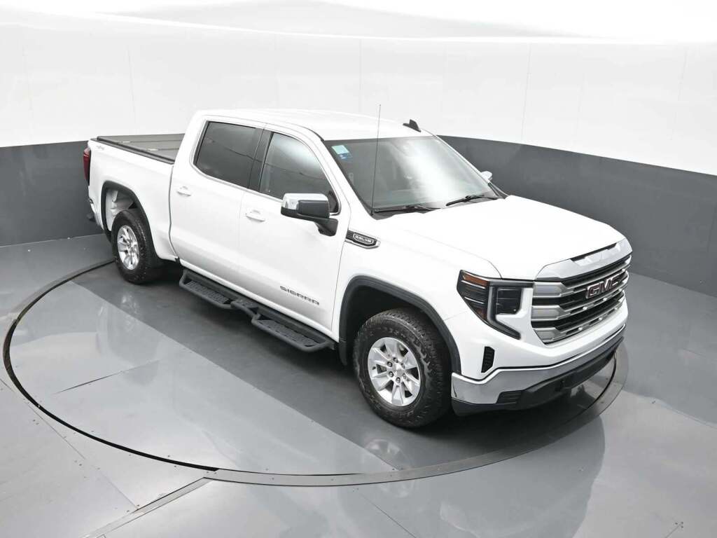 2023 GMC Sierra 1500 SLE