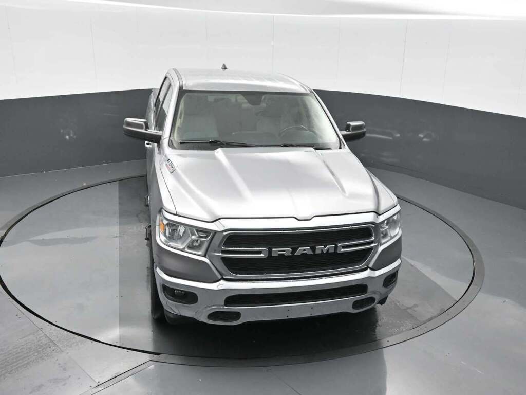 2020 Ram 1500 Big Horn Crew Cab 4x4 5'7" Box