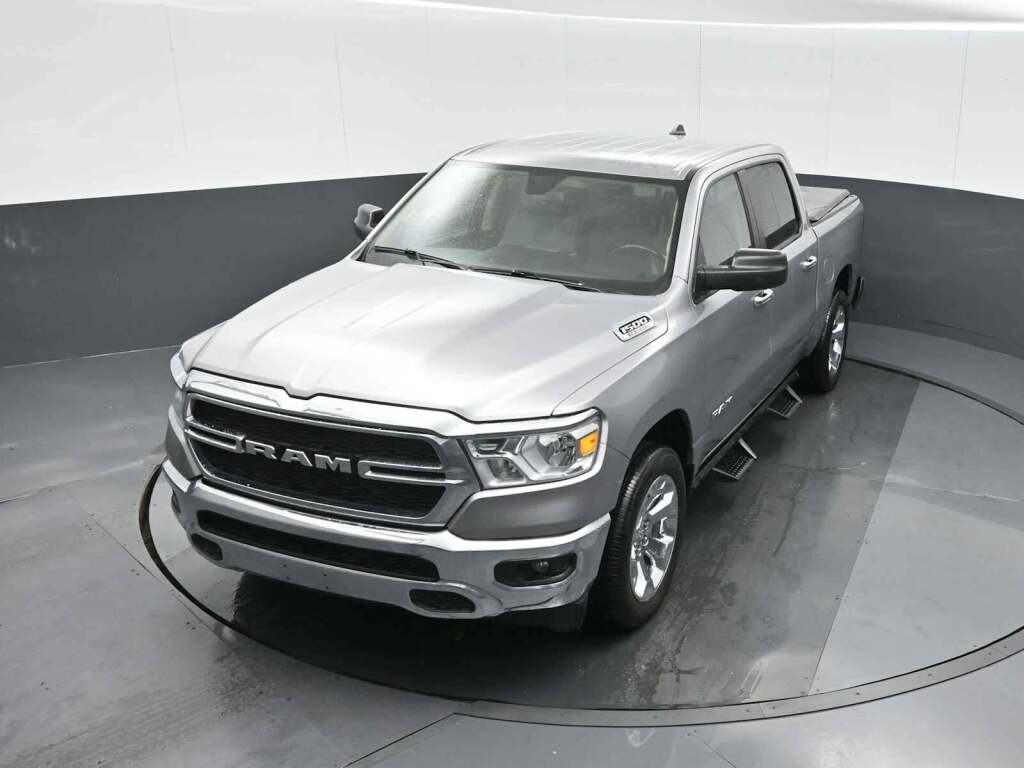 2020 Ram 1500 Big Horn Crew Cab 4x4 5'7" Box