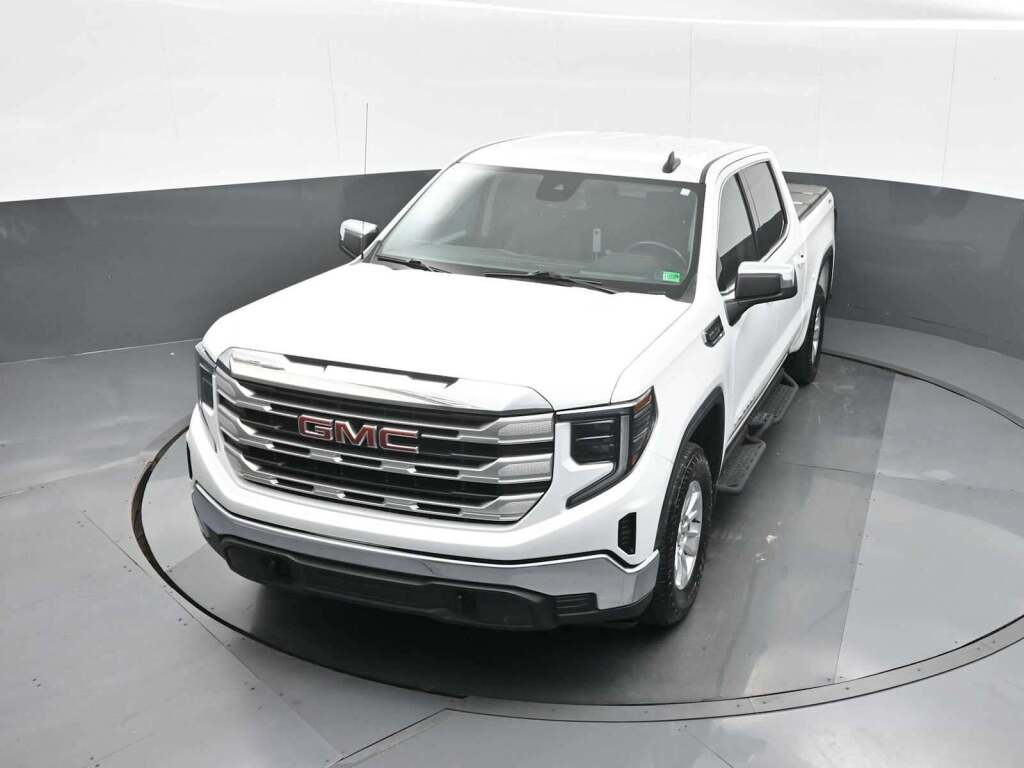 2023 GMC Sierra 1500 SLE