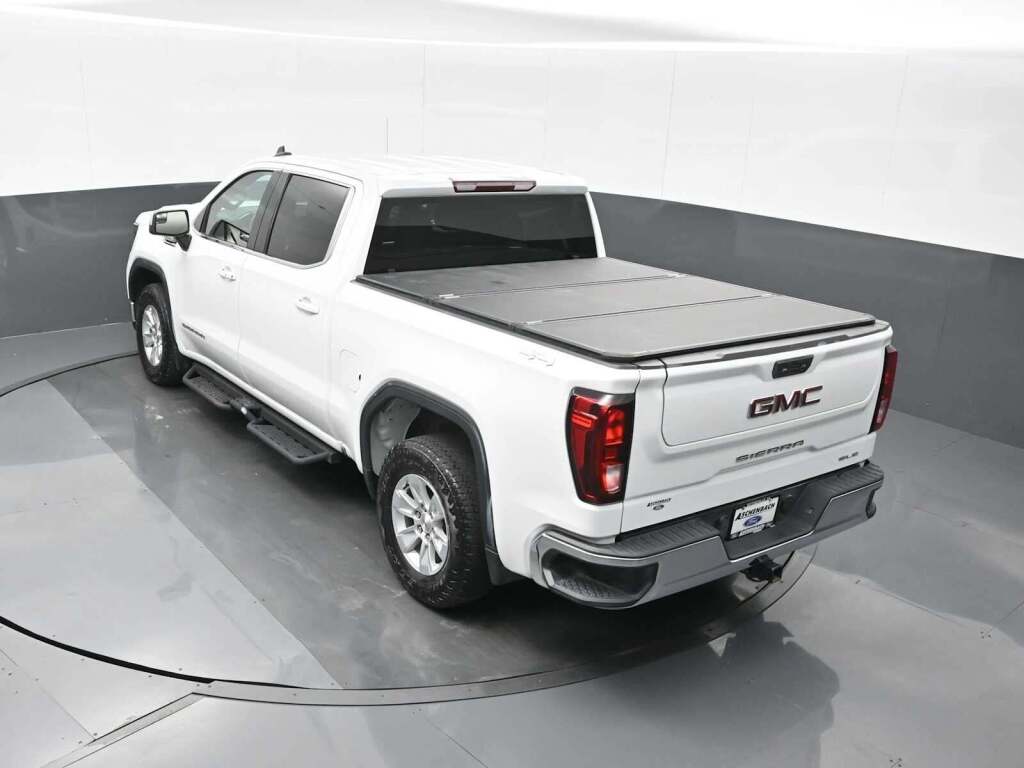 2023 GMC Sierra 1500 SLE