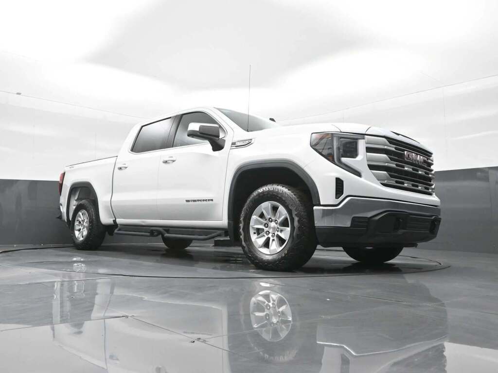 2023 GMC Sierra 1500 SLE