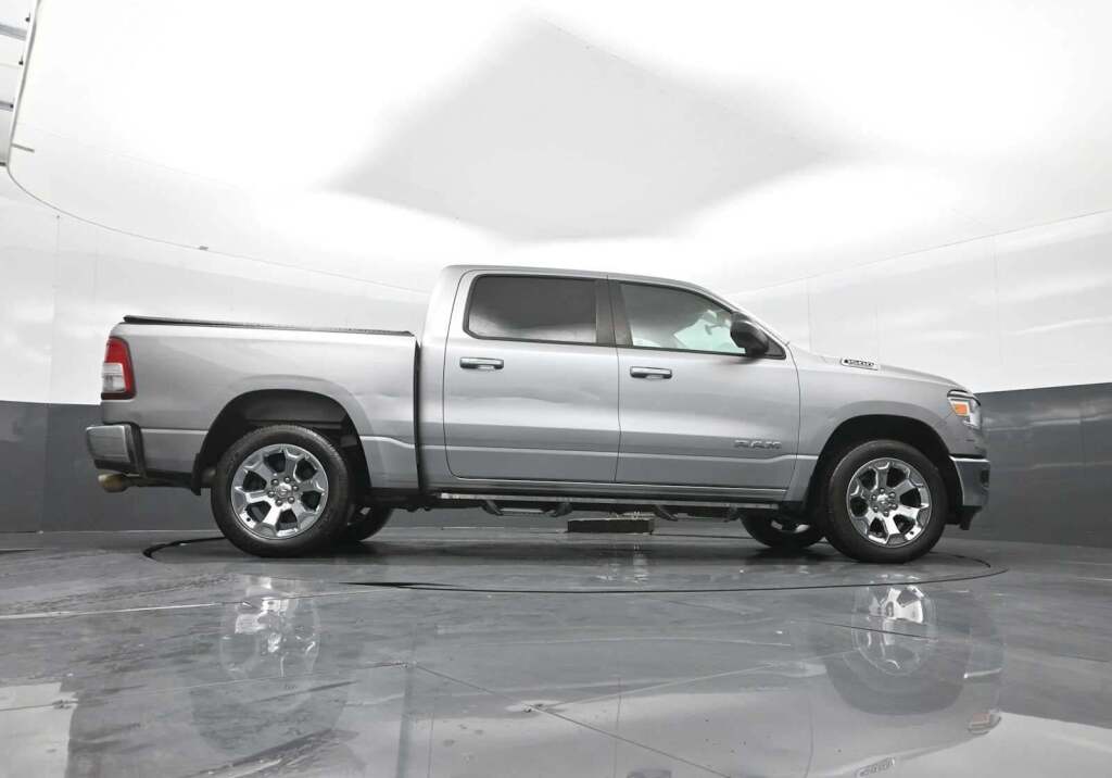 2020 Ram 1500 Big Horn Crew Cab 4x4 5'7" Box