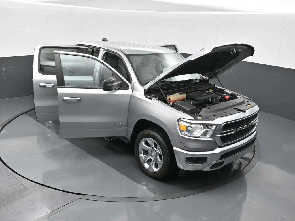 2020 Ram 1500 Big Horn Crew Cab 4x4 5'7" Box